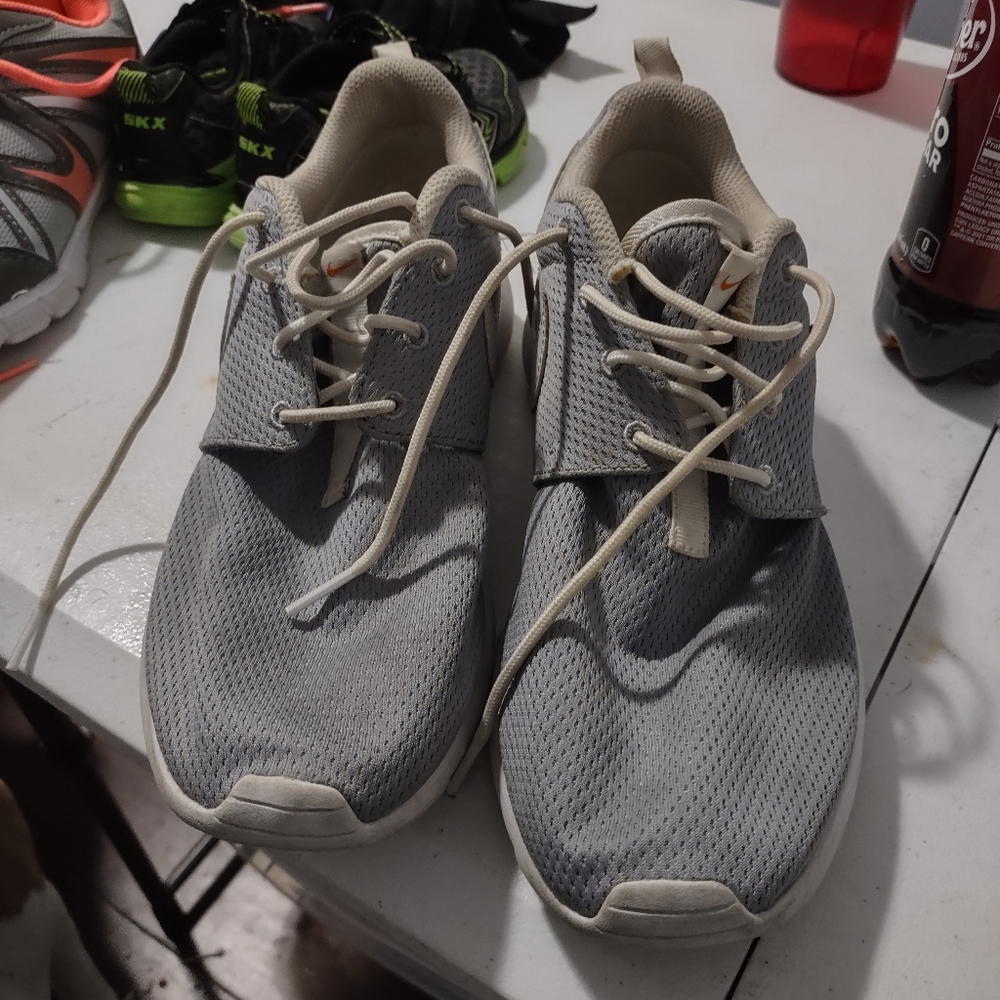 Nike Luz shoes